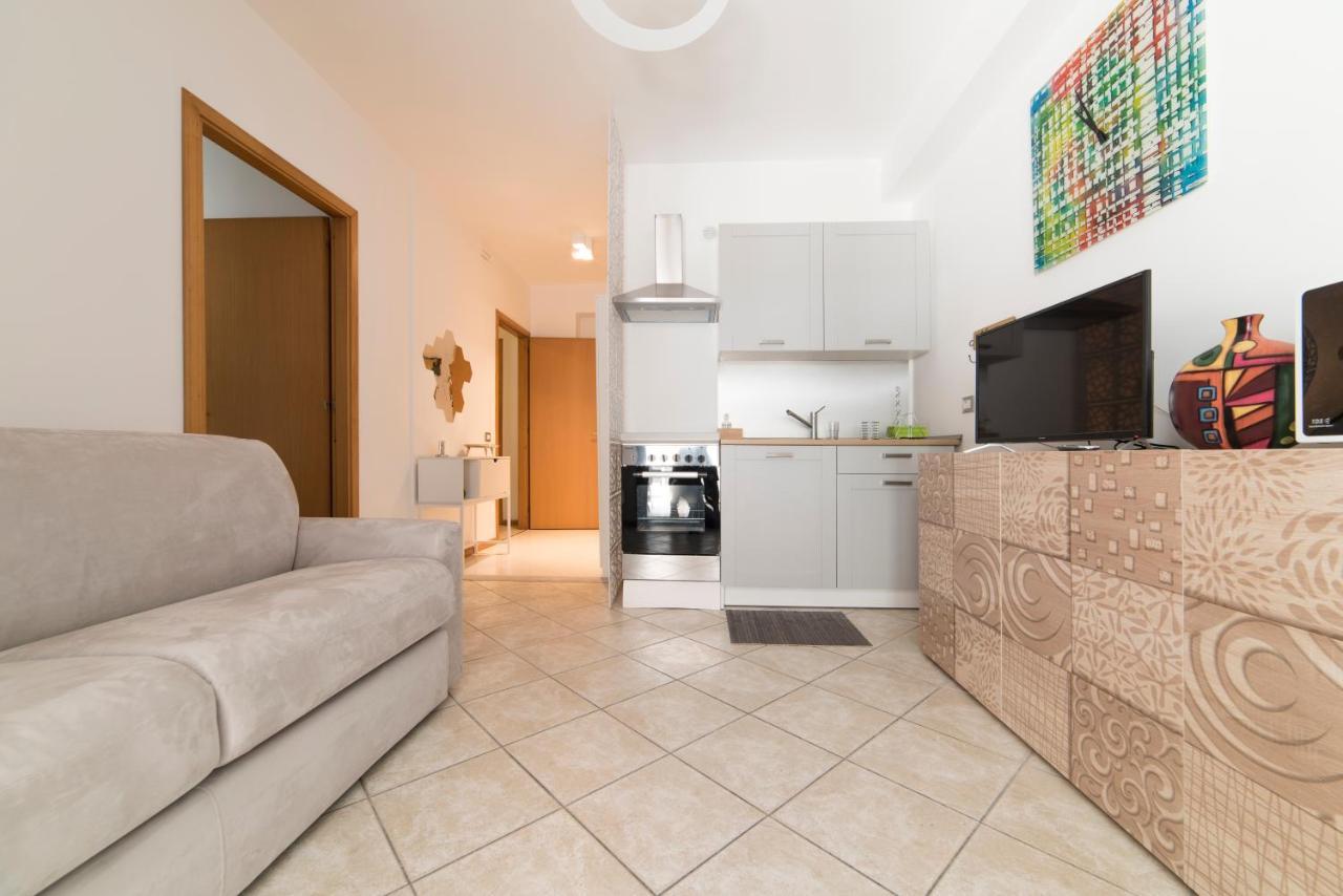 La Terrazza Sull'Africa Apartment Катания Екстериор снимка