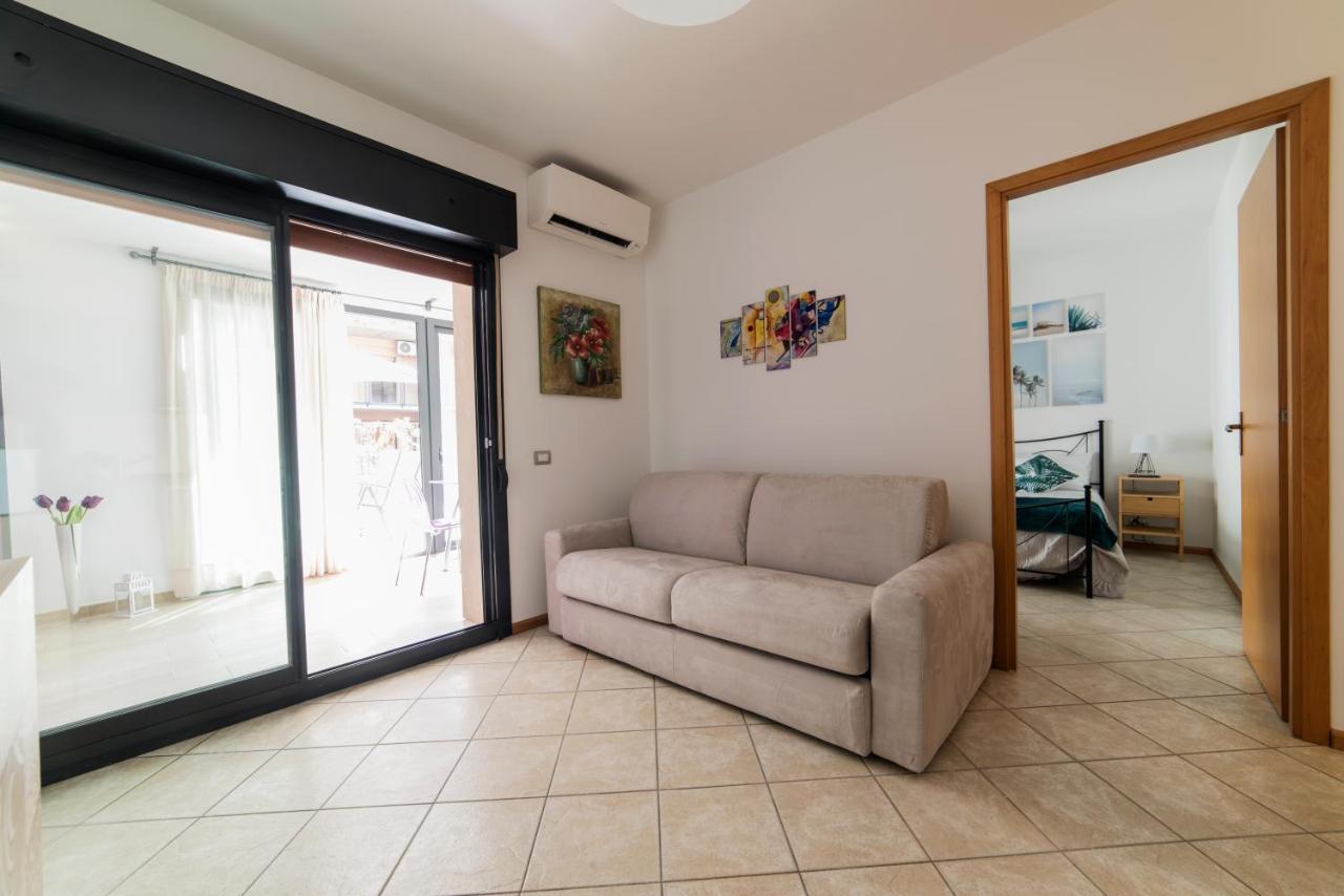 La Terrazza Sull'Africa Apartment Катания Екстериор снимка
