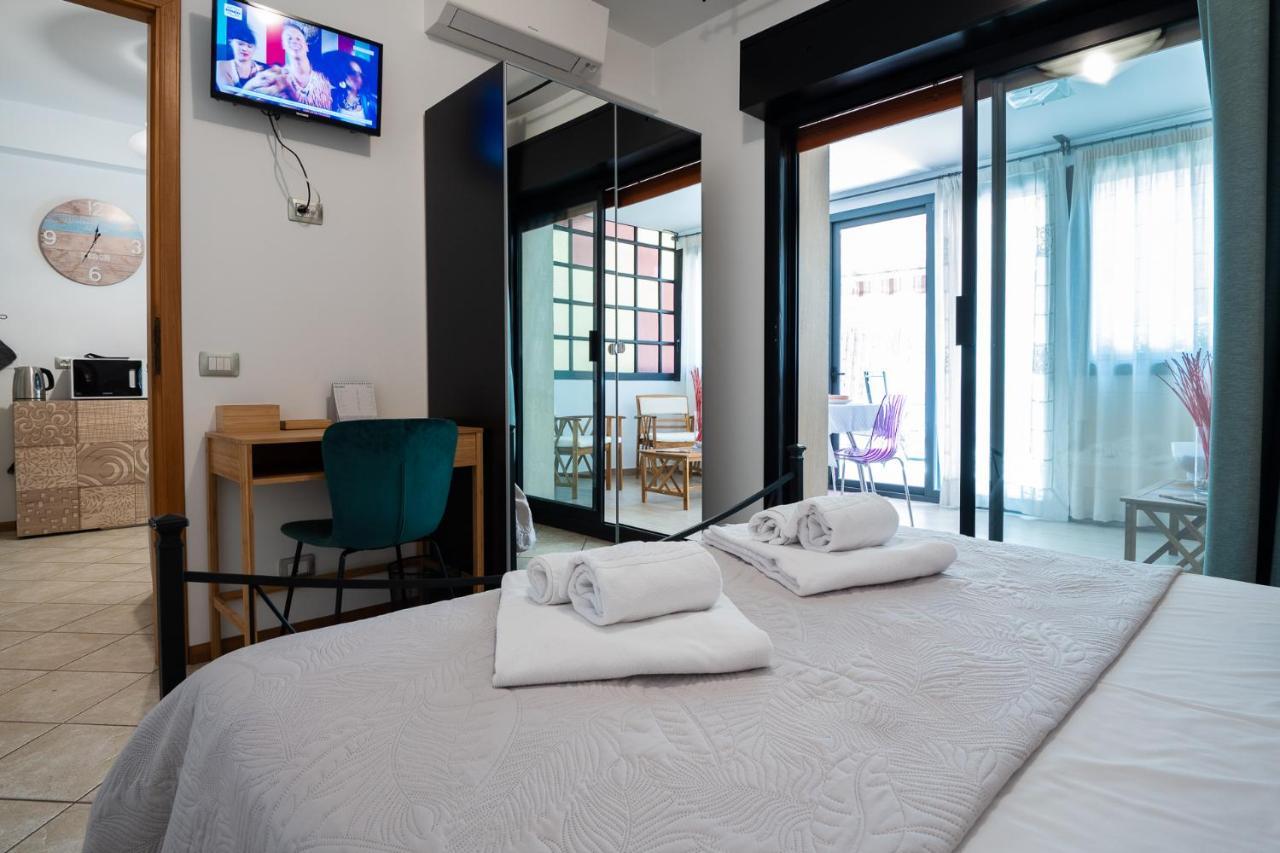 La Terrazza Sull'Africa Apartment Катания Екстериор снимка