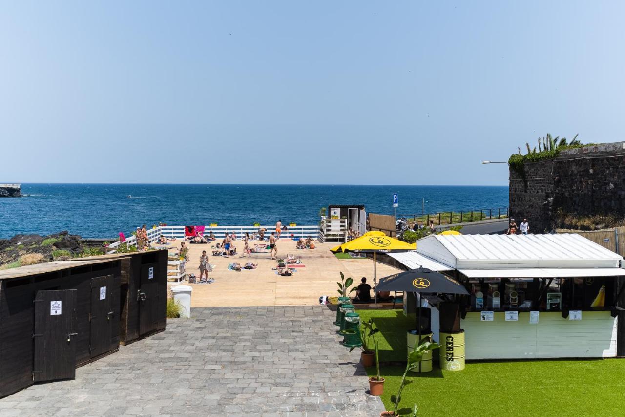 La Terrazza Sull'Africa Apartment Катания Екстериор снимка