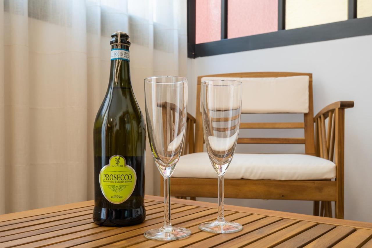 La Terrazza Sull'Africa Apartment Катания Екстериор снимка